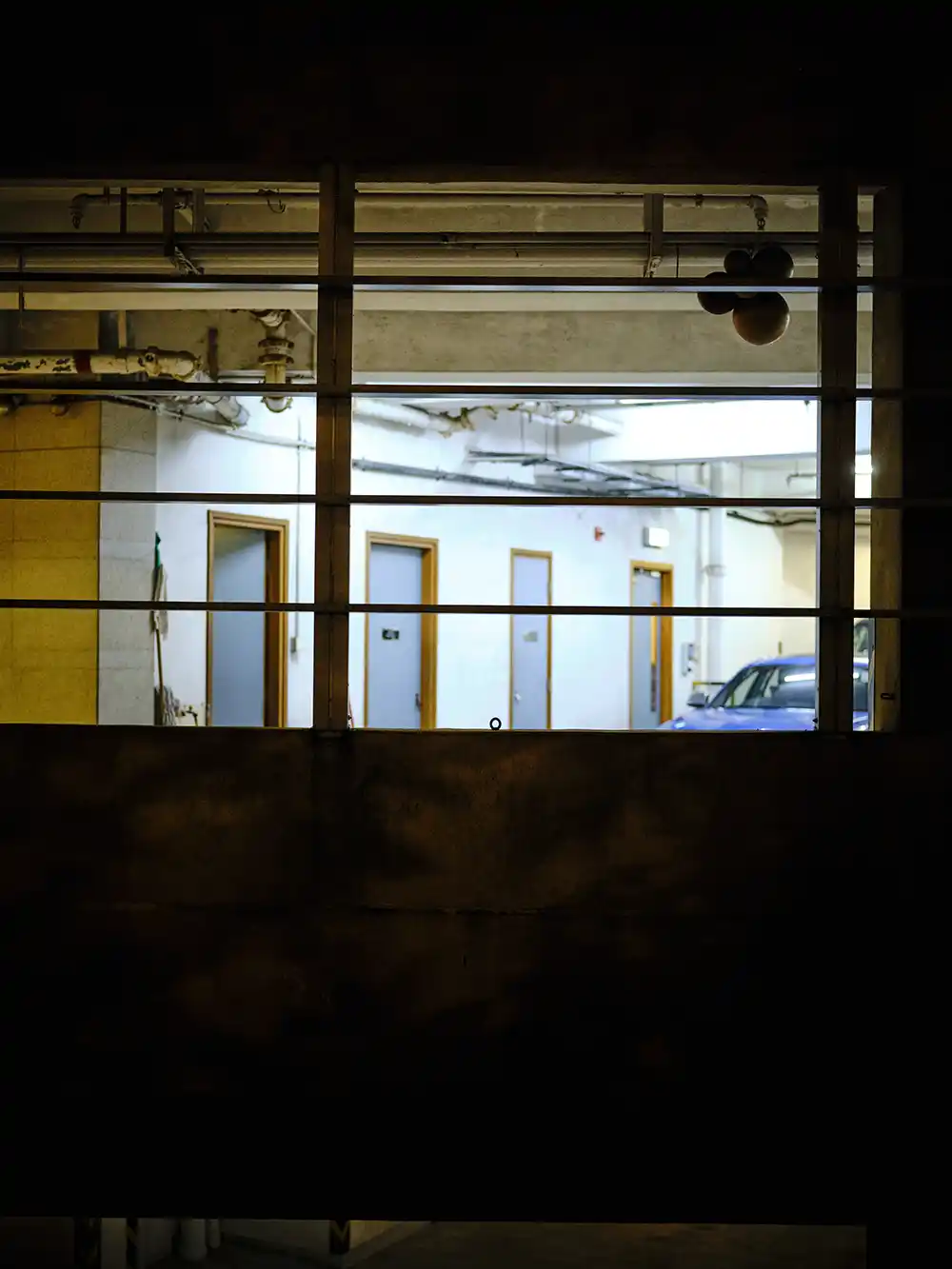 Hong Kong photo journal - Alleyway